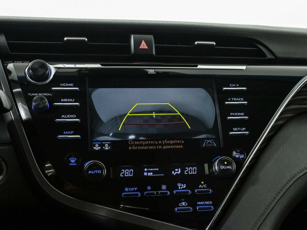 Toyota Camry VIII (XV70), 2020 Фото №13