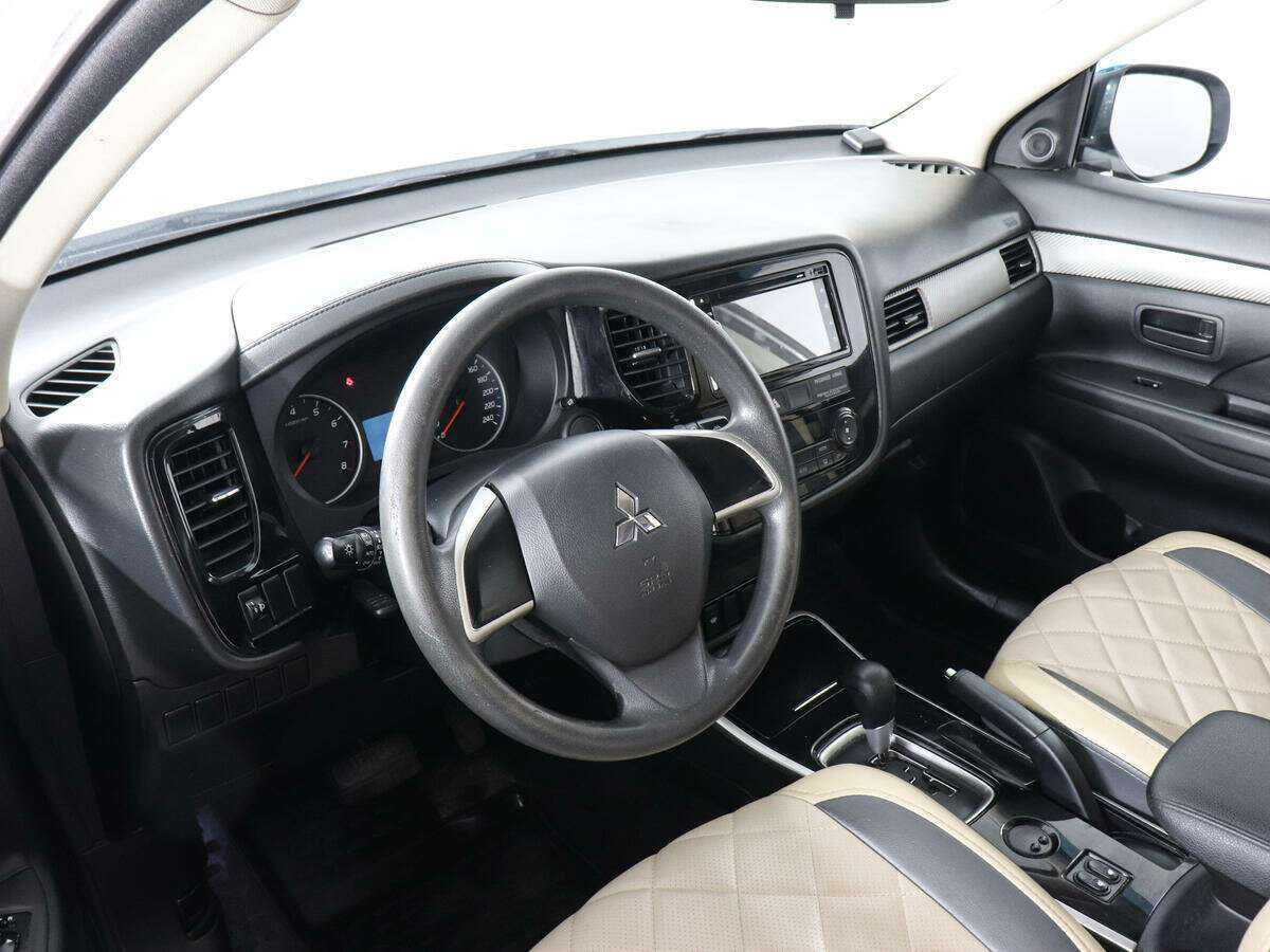Mitsubishi Outlander, 2017 Фото №9