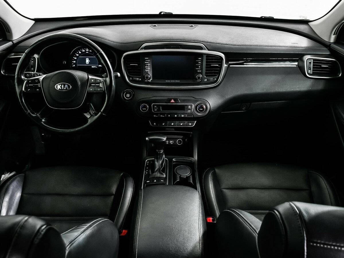 Kia Sorento, 2018 Фото №11
