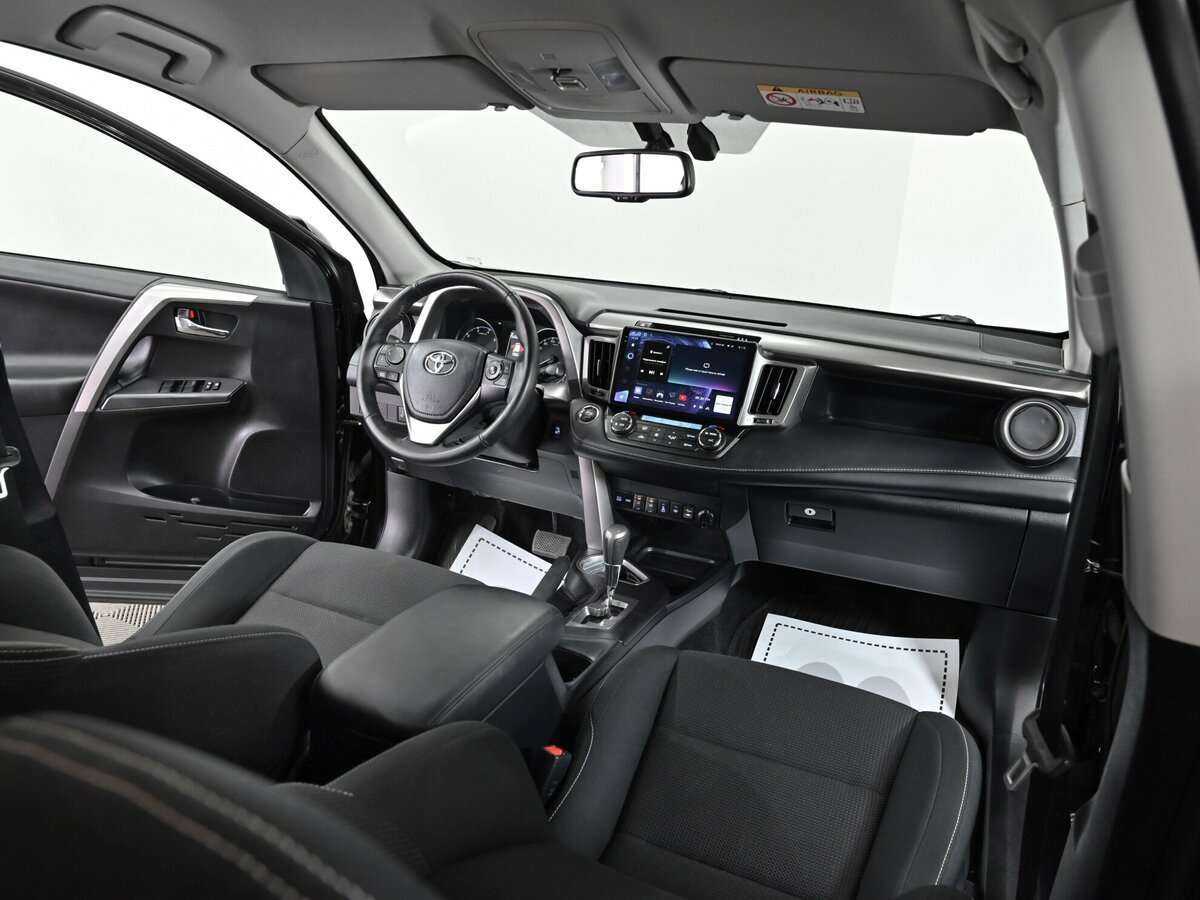 Toyota RAV4, 2018 Фото №5