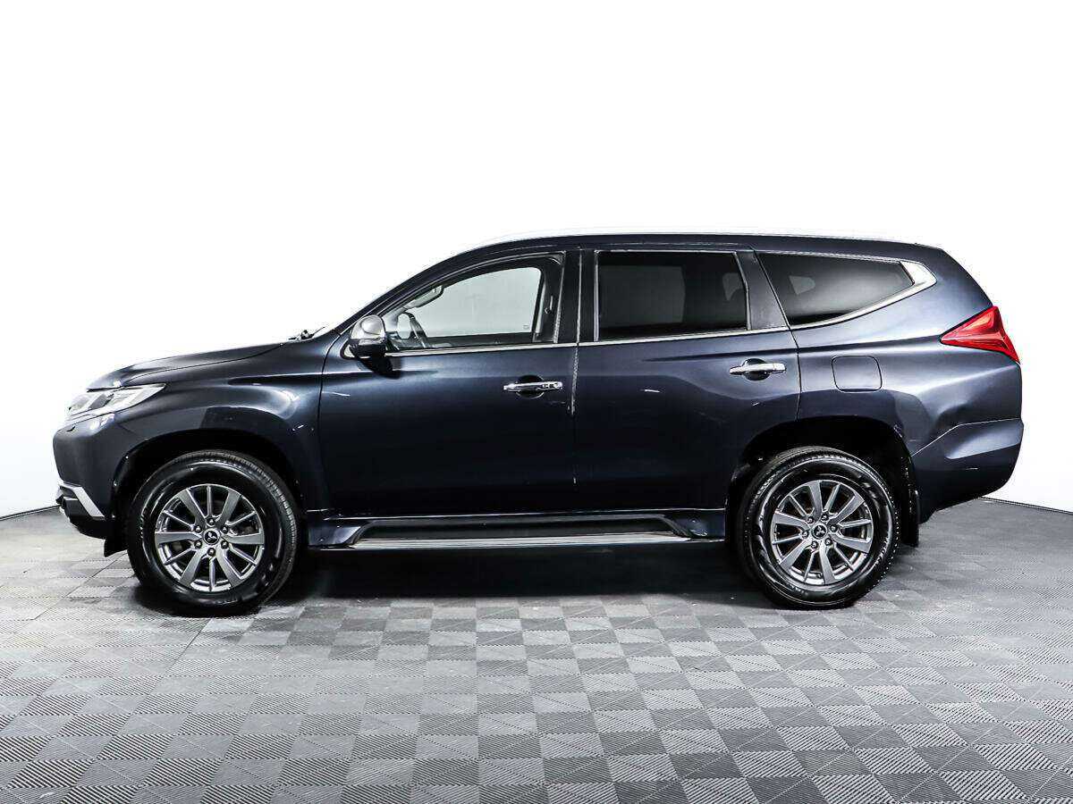 Mitsubishi Pajero Sport, 2018 Фото №8