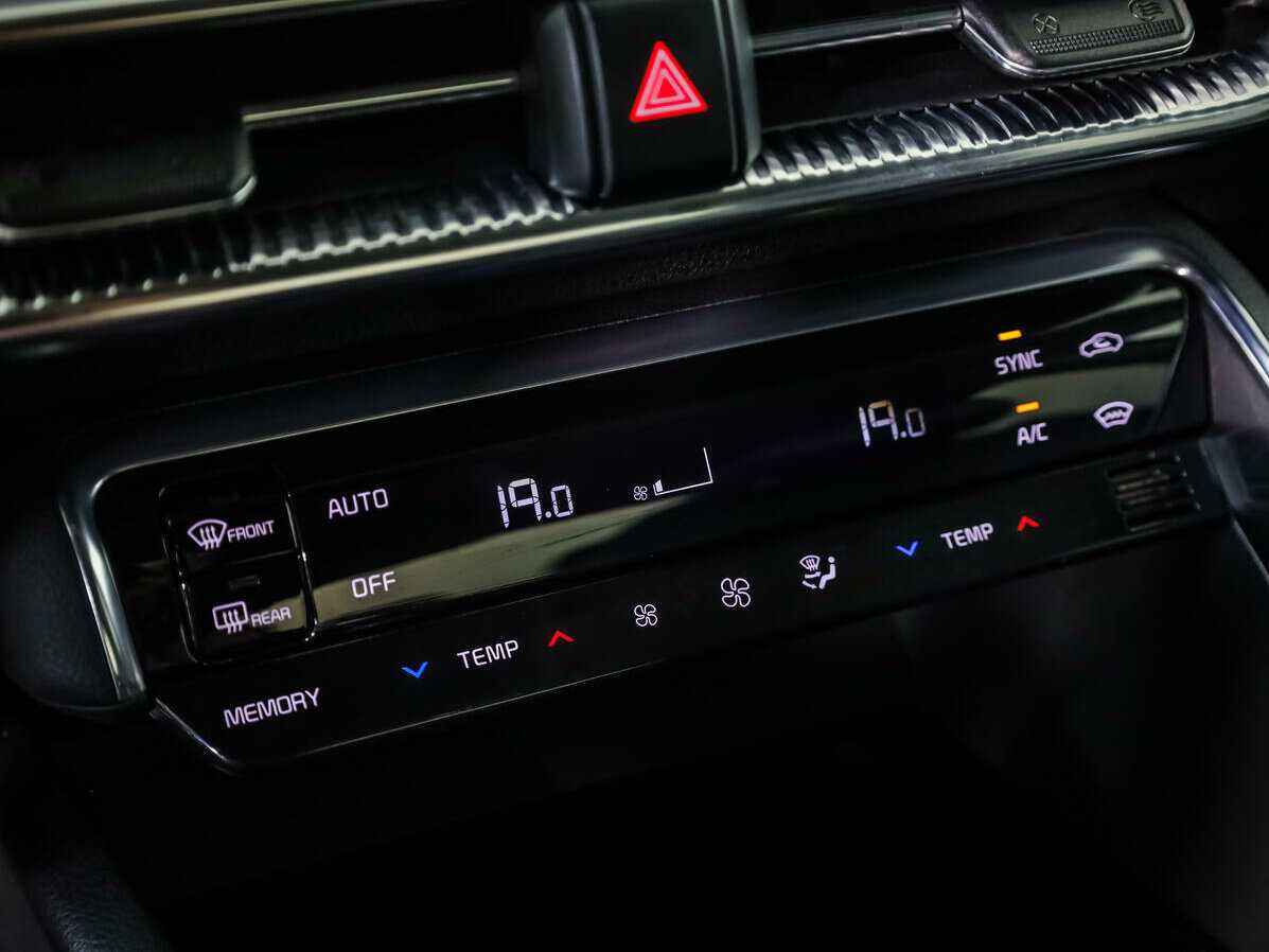 Kia K5, 2021 Фото №13