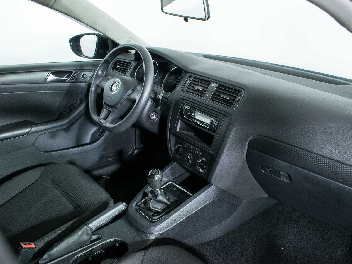 Volkswagen Jetta, 2015 Фото №9
