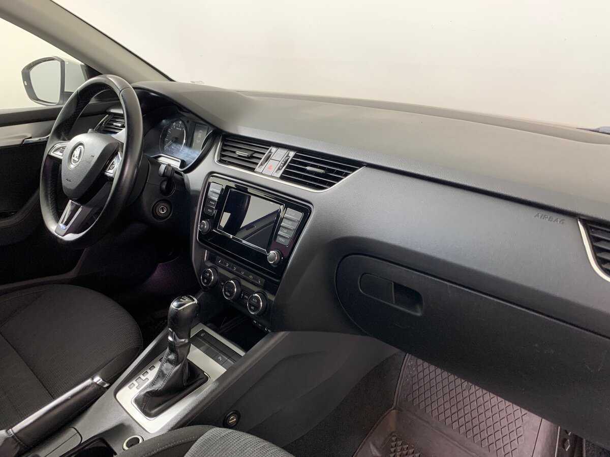 Skoda Octavia, 2015 Фото №14