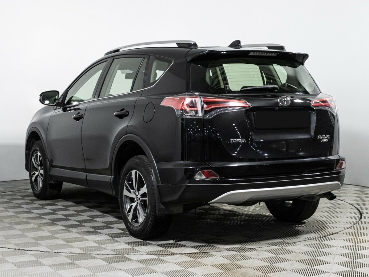 Toyota RAV4 IV (XA40) Рестайлинг, 2015 Фото №6