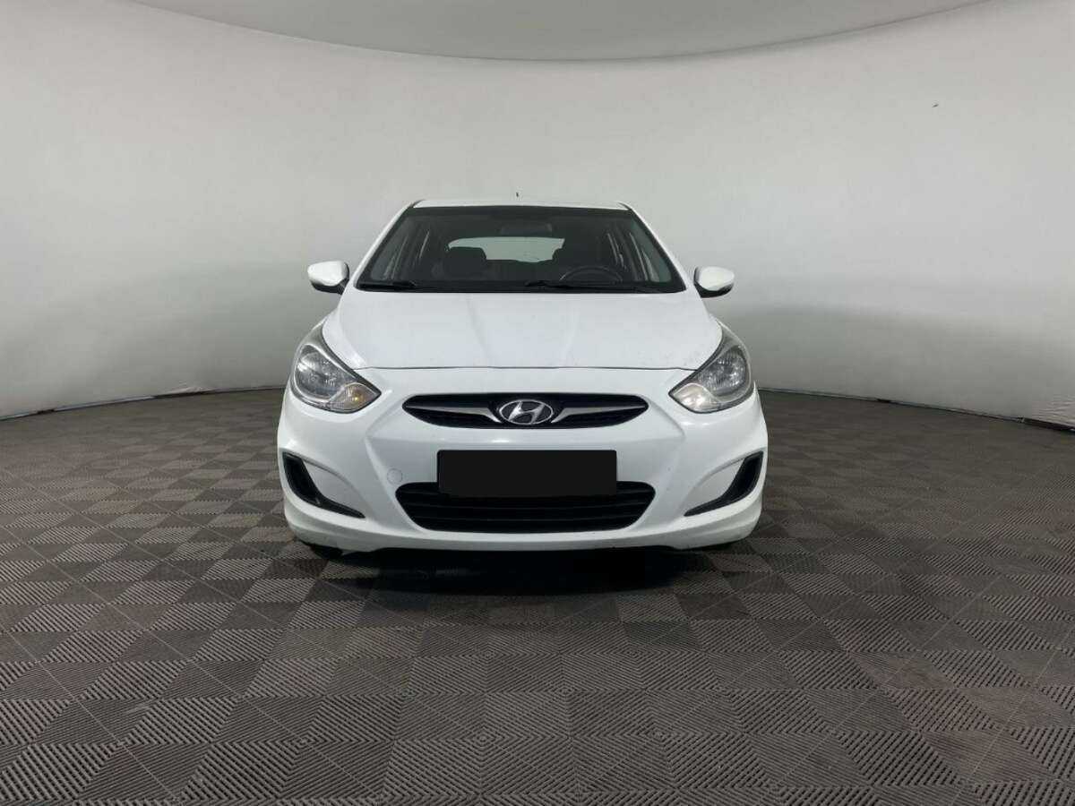 Hyundai Solaris, 2012 Фото №2