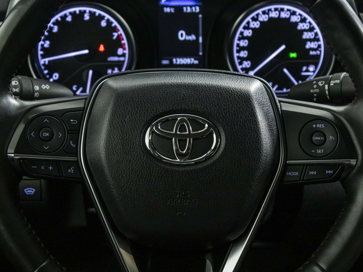 Toyota Camry VIII (XV70) Рестайлинг, 2021 Фото №10