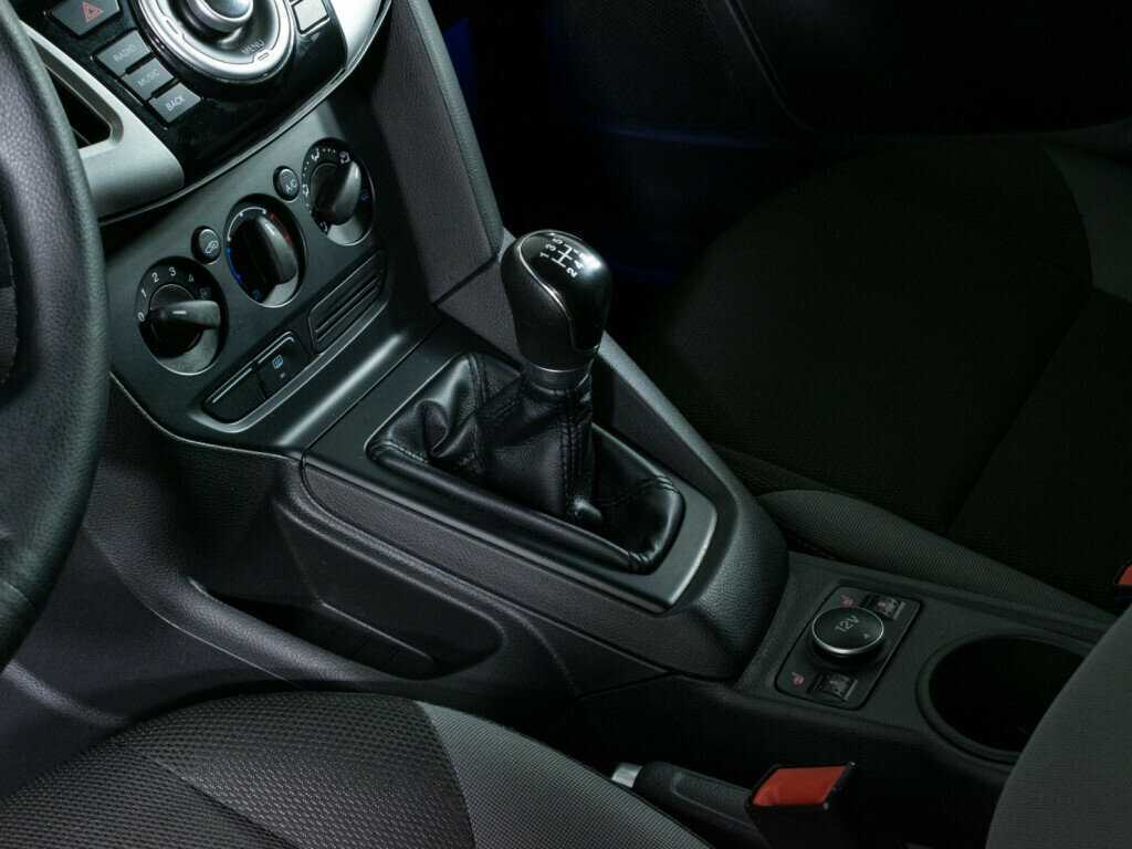 Ford Focus, 2013 Фото №13