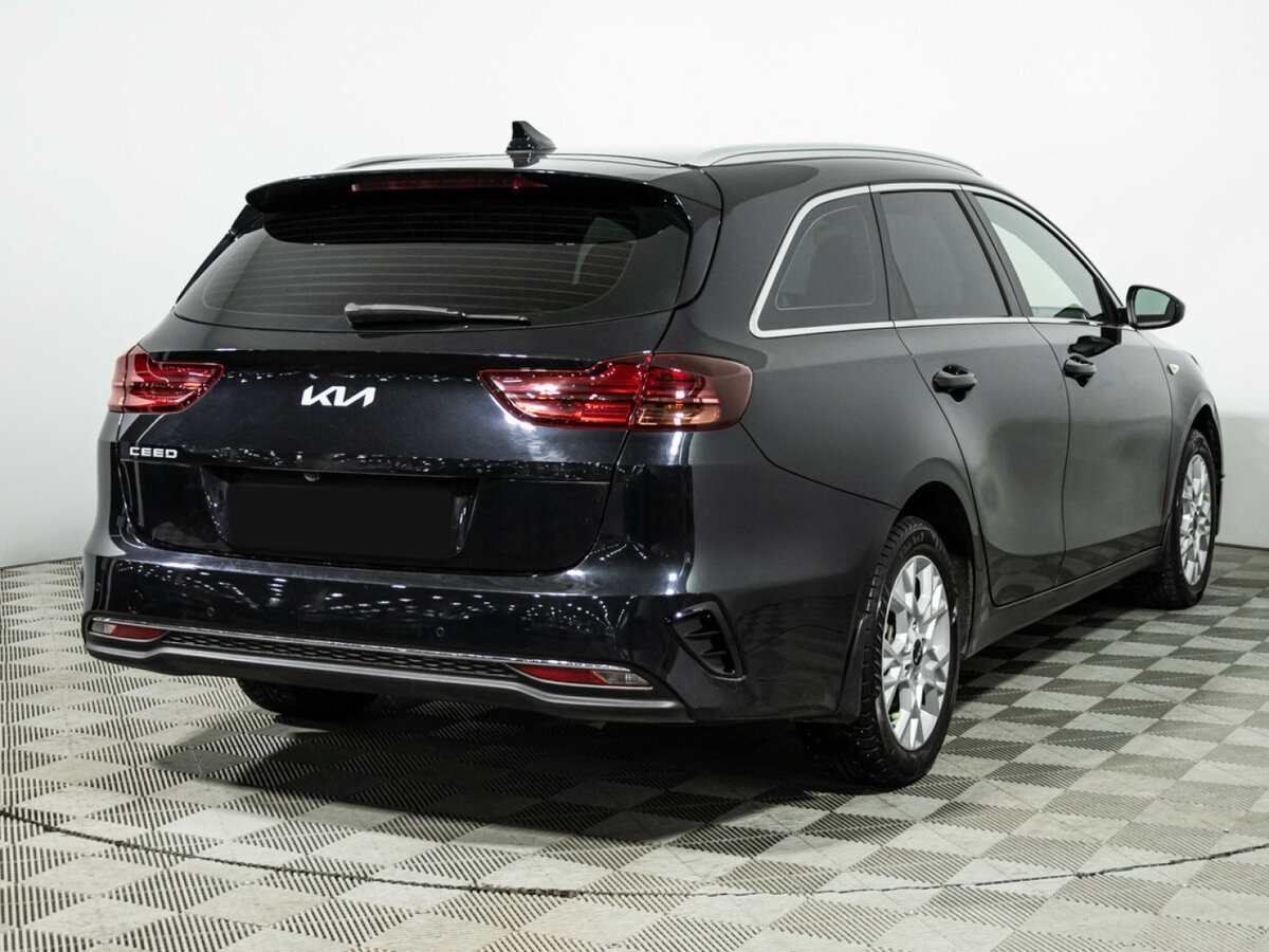Kia Ceed III Рестайлинг, 2022 Фото №5