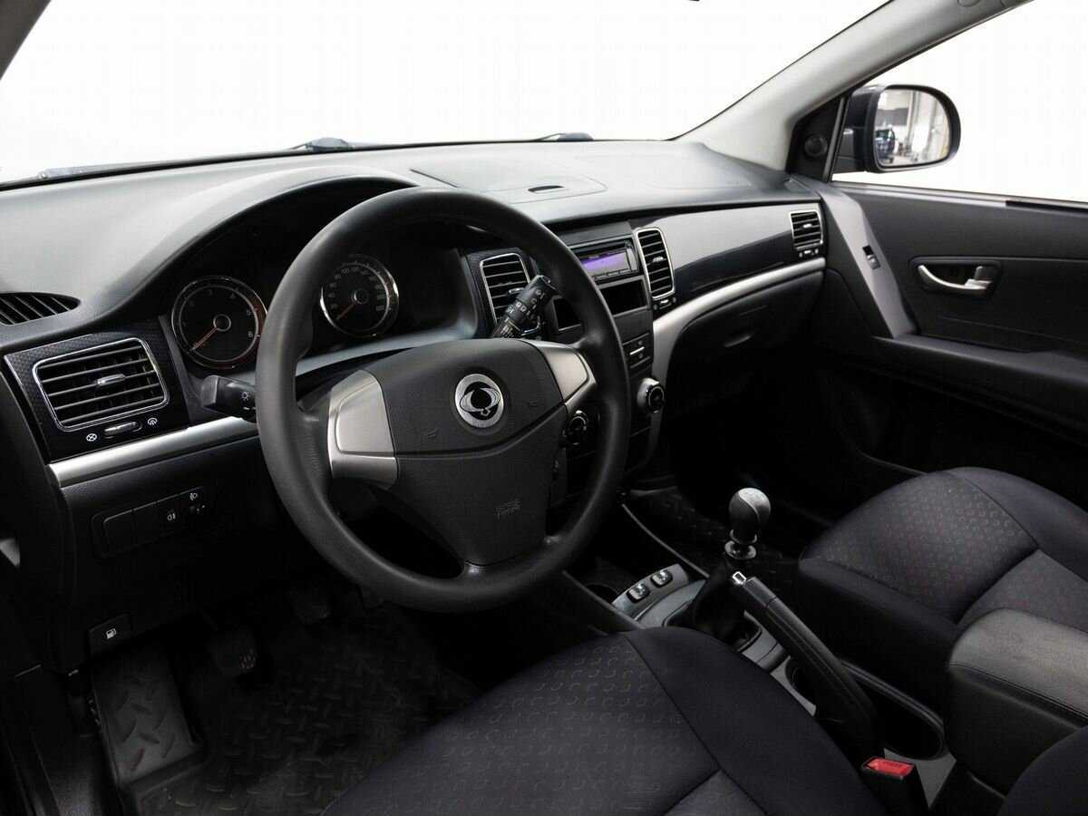 SsangYong Actyon, 2012 Фото №8