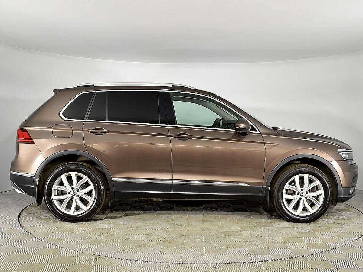 Volkswagen Tiguan, 2018 Фото №5
