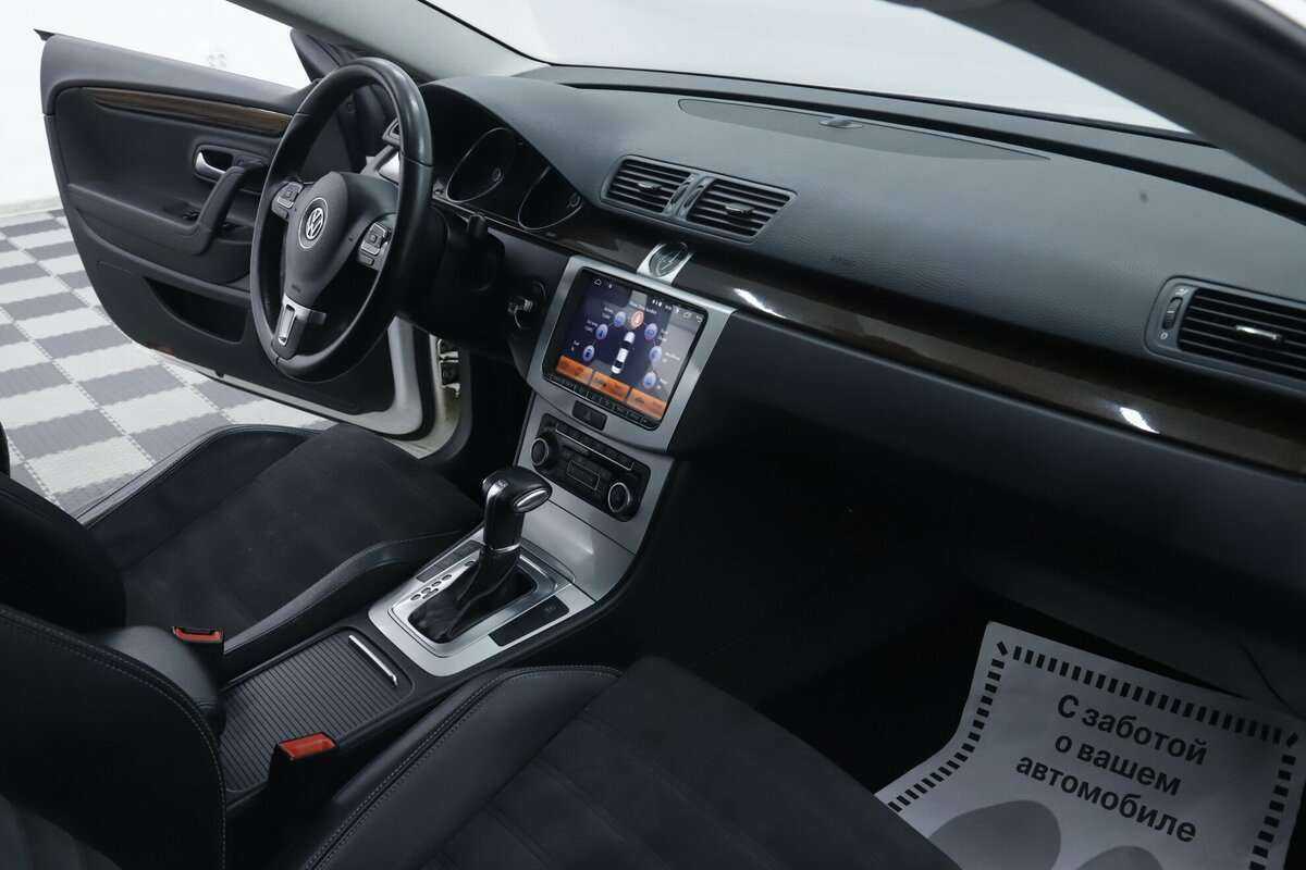 Volkswagen Passat CC, 2012 Фото №16