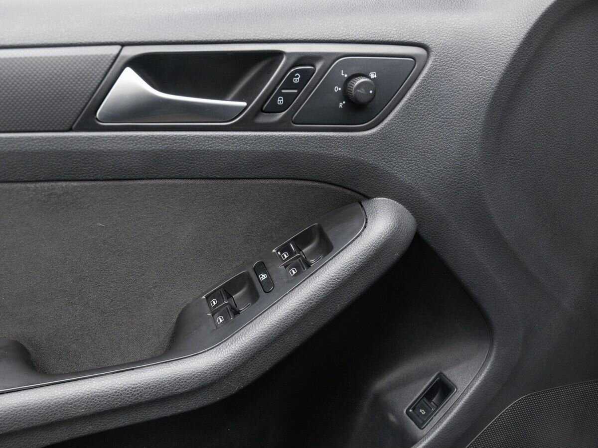 Volkswagen Jetta, 2013 Фото №15