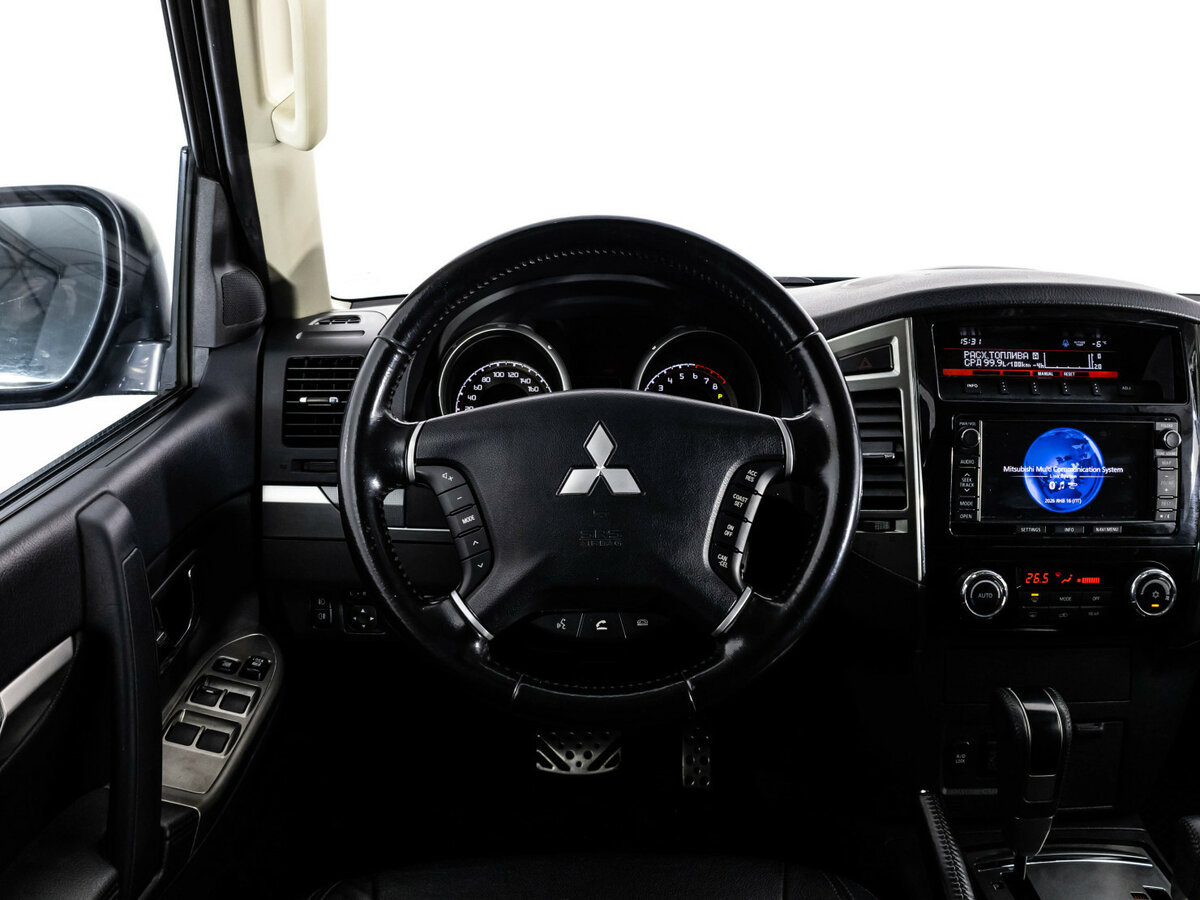 Mitsubishi Pajero IV Рестайлинг 2, 2014 Фото №9
