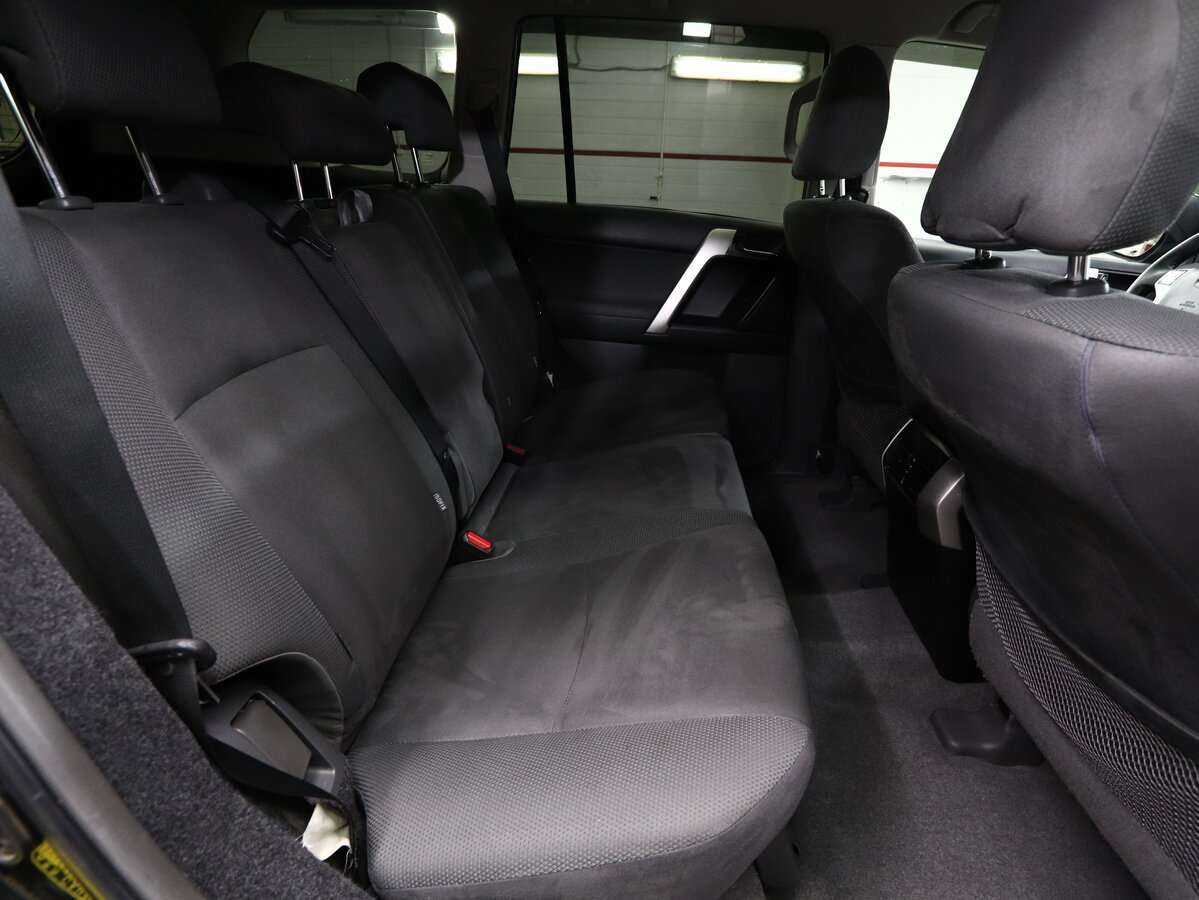 Toyota Land Cruiser Prado, 2013 Фото №19
