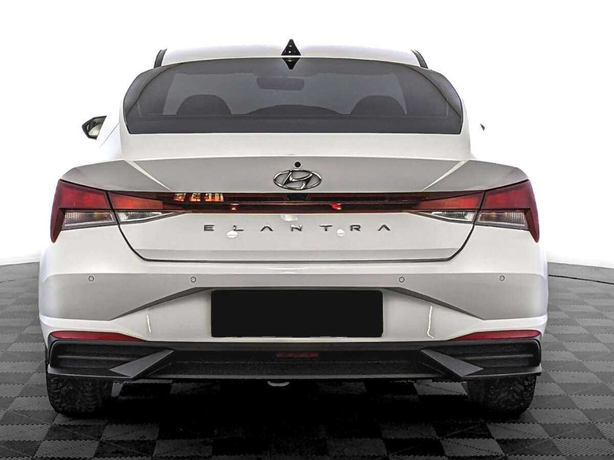 Hyundai Elantra, 2022 Фото №6