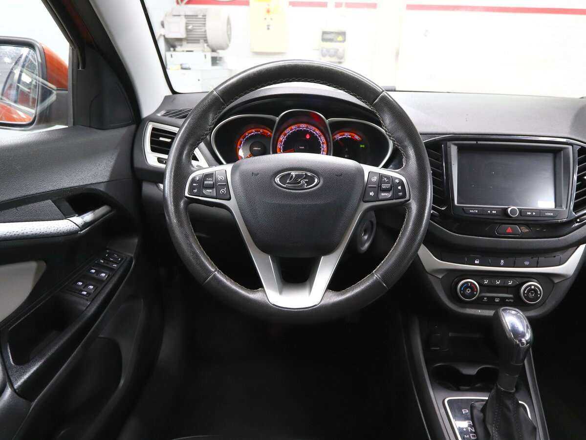 Lada (ВАЗ) Vesta SW, 2021 Фото №12