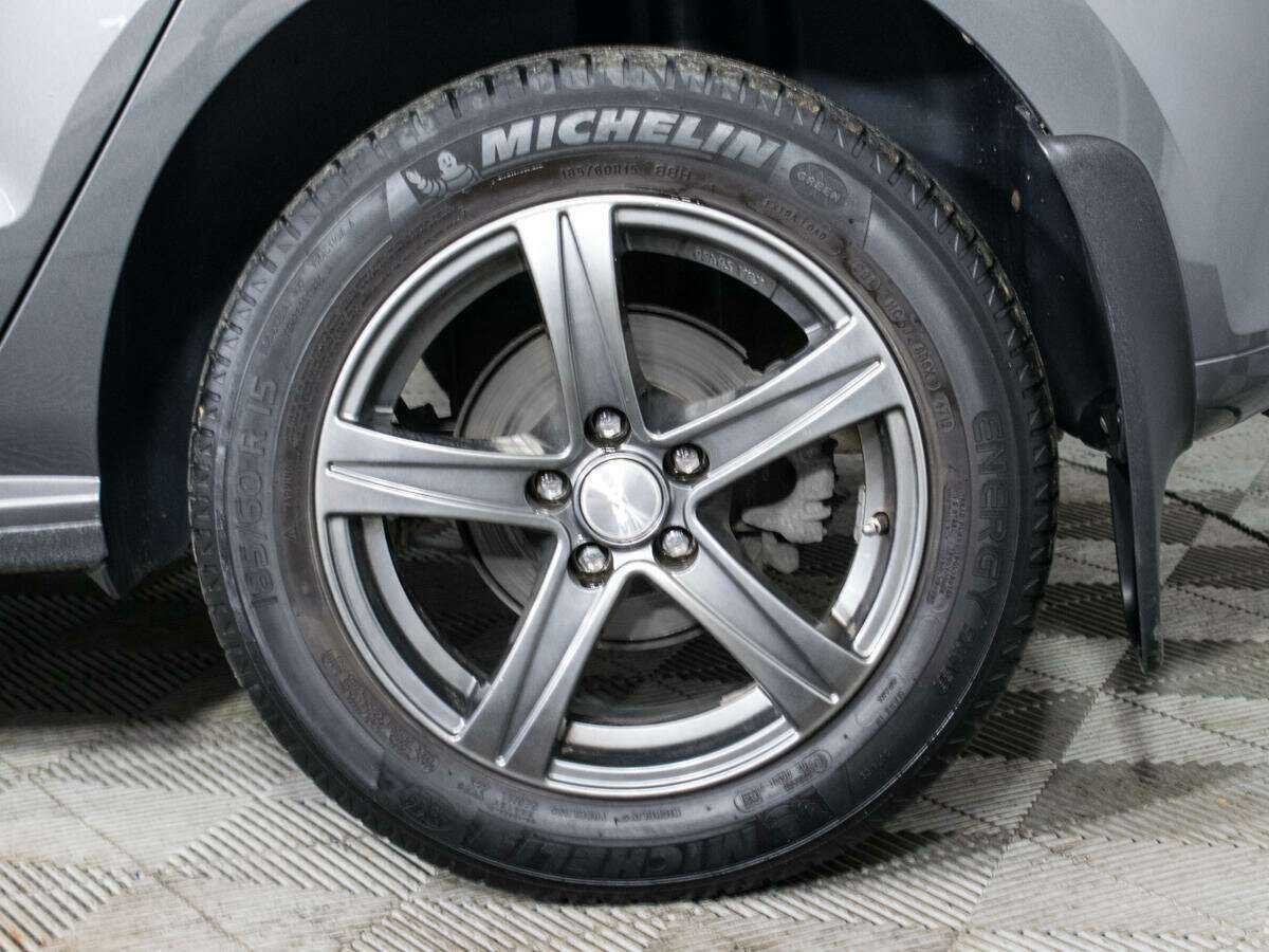 Volkswagen Polo, 2012 Фото №15