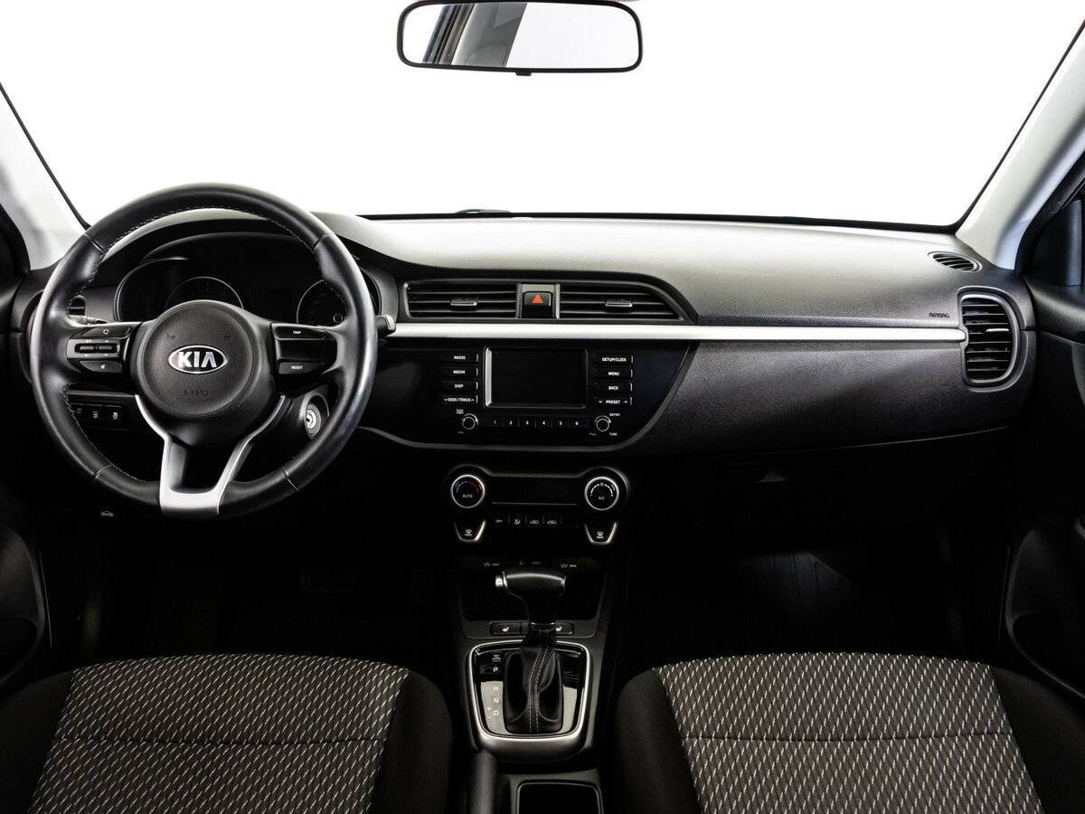 Kia Rio X-Line, 2018 Фото №8