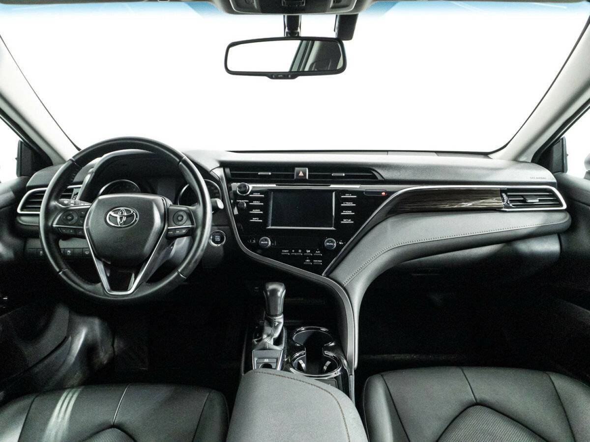 Toyota Camry, 2020 Фото №13