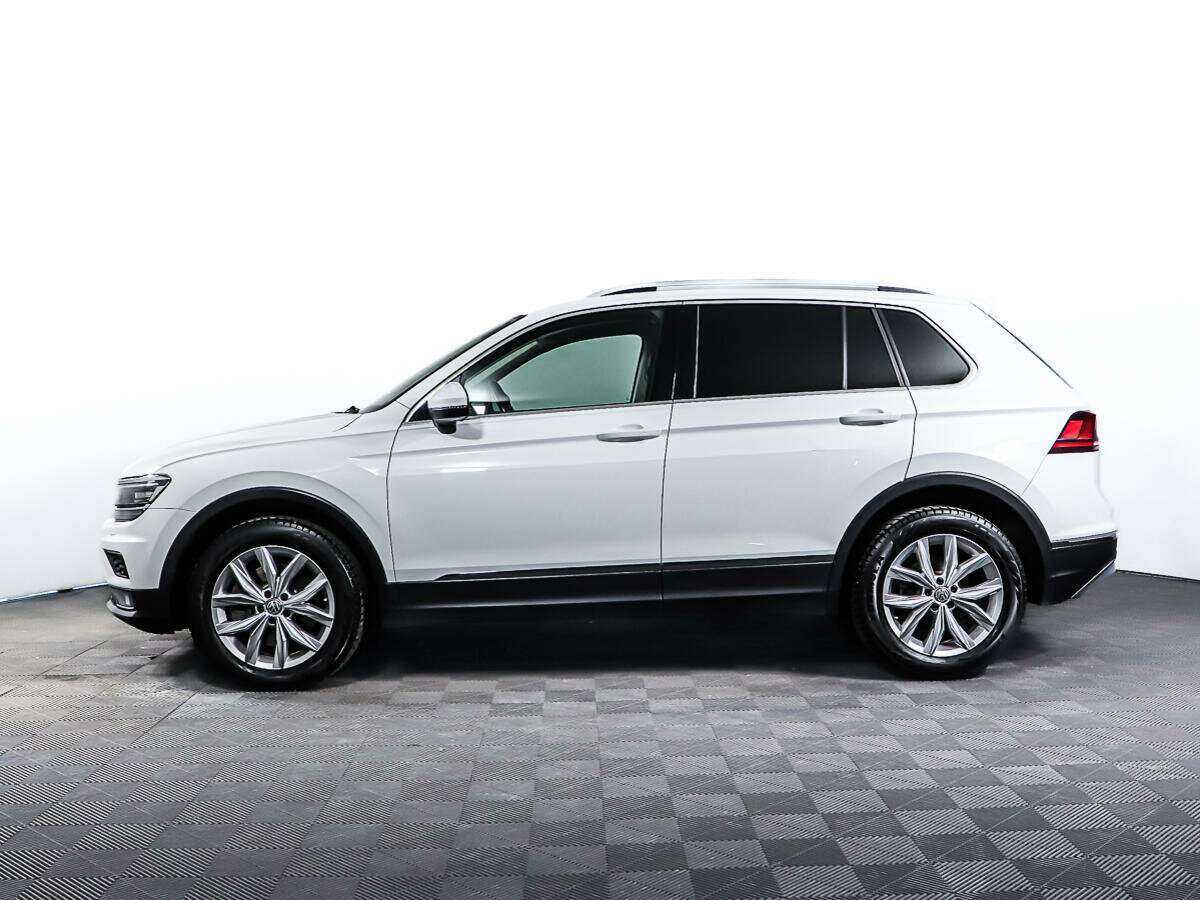 Volkswagen Tiguan, 2018 Фото №8