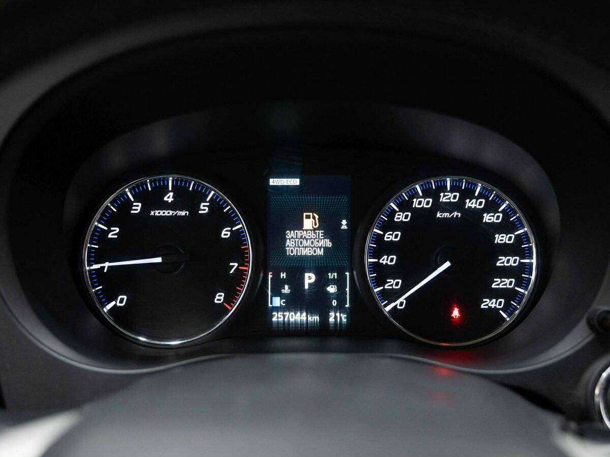 Mitsubishi Outlander, 2013 Фото №17