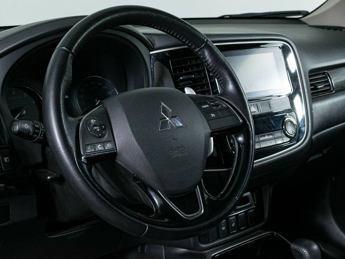 Mitsubishi Outlander, 2018 Фото №14