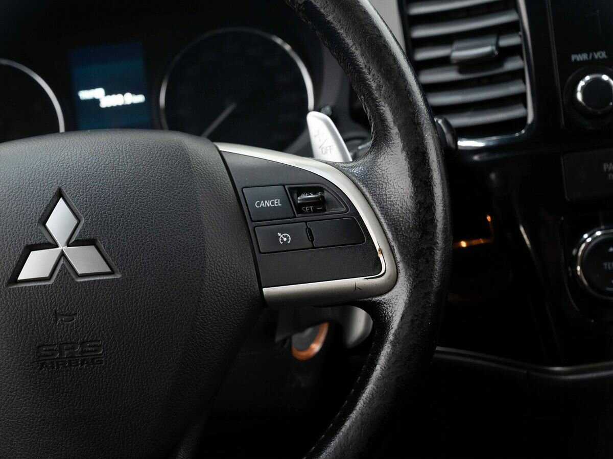 Mitsubishi Outlander, 2012 Фото №18
