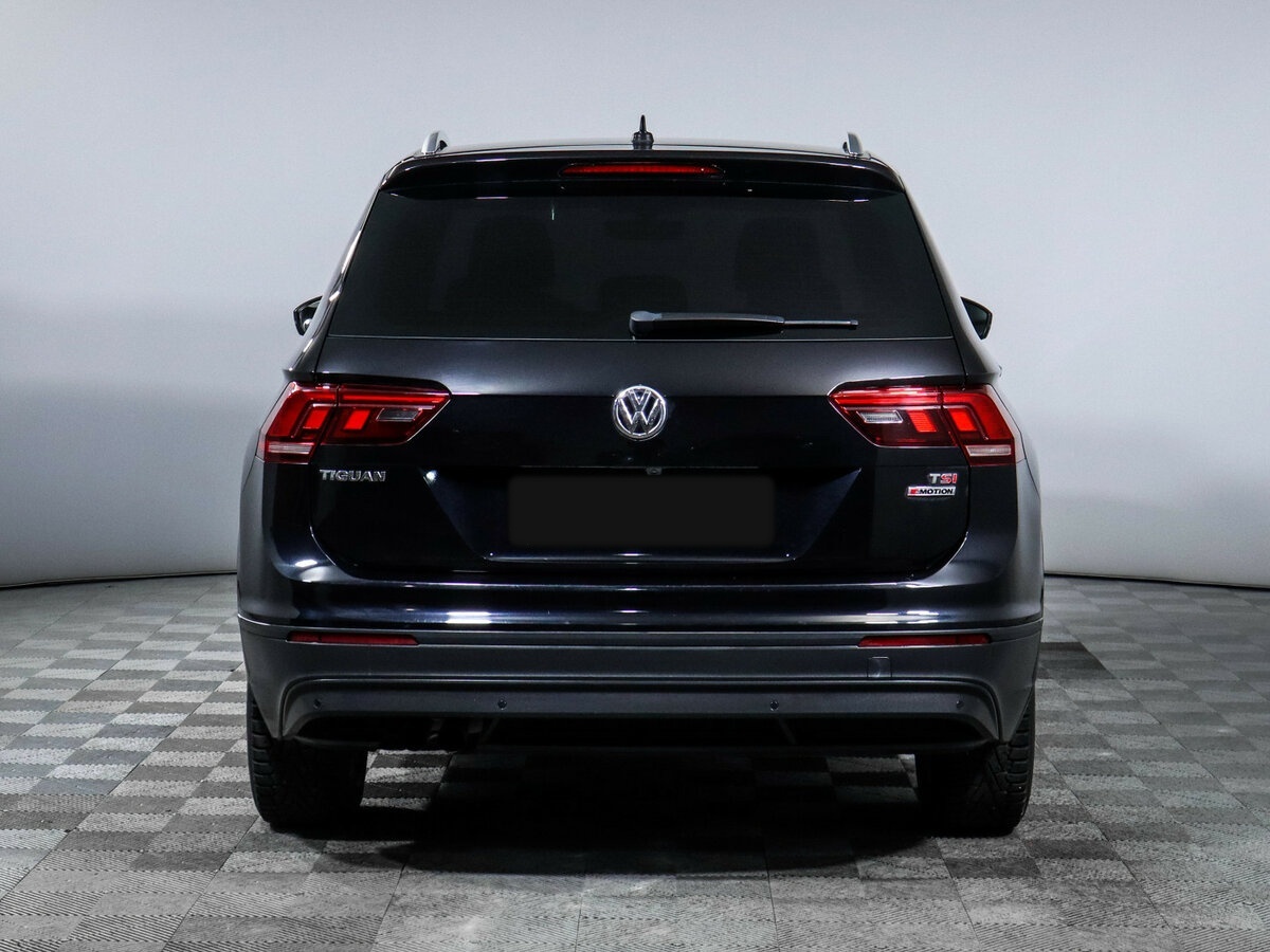 Volkswagen Tiguan II, 2018 Фото №5