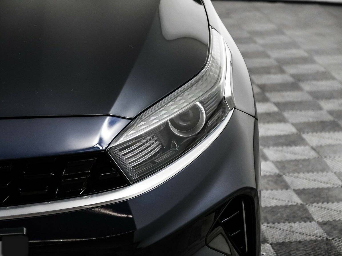 Kia Cerato, 2022 Фото №15