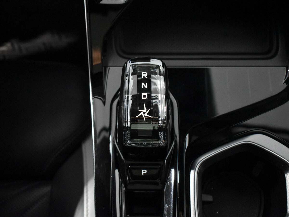 Geely Atlas II, 2024 Фото №9