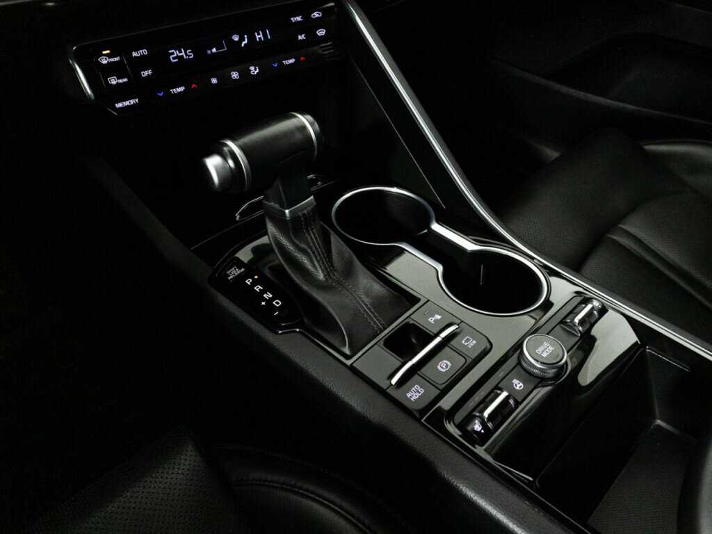 Kia K5, 2020 Фото №18