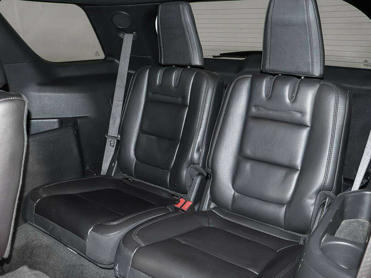 Ford Explorer, 2012 Фото №11