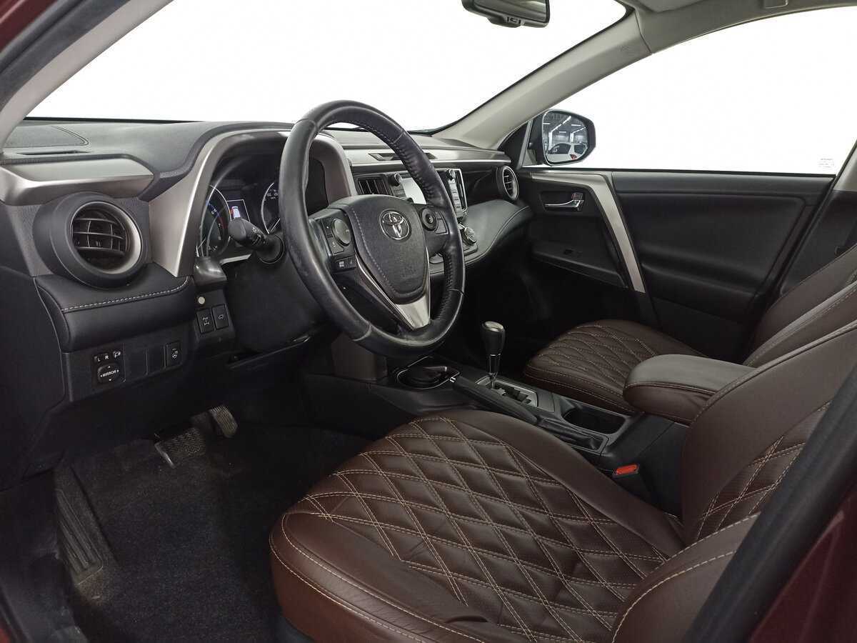 Toyota RAV4, 2018 Фото №16