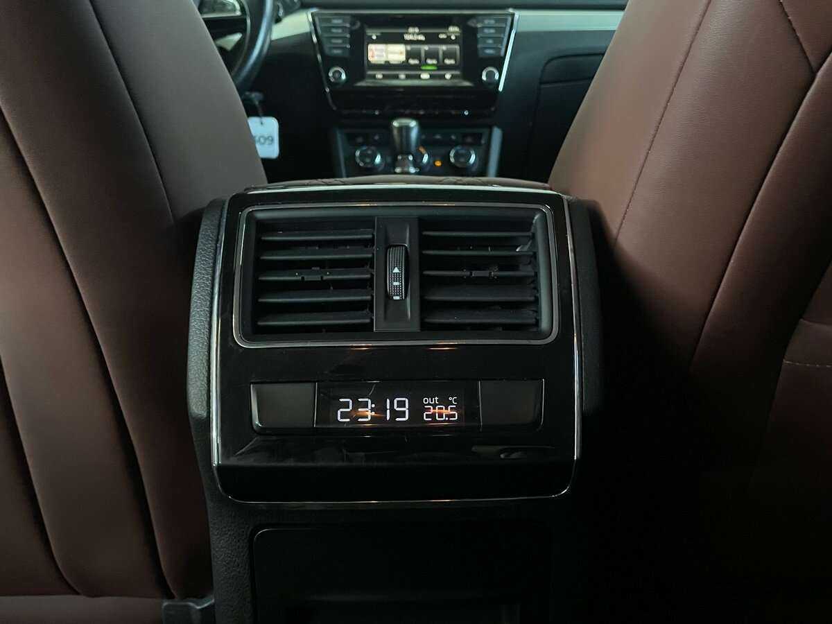 Skoda Superb, 2015 Фото №18