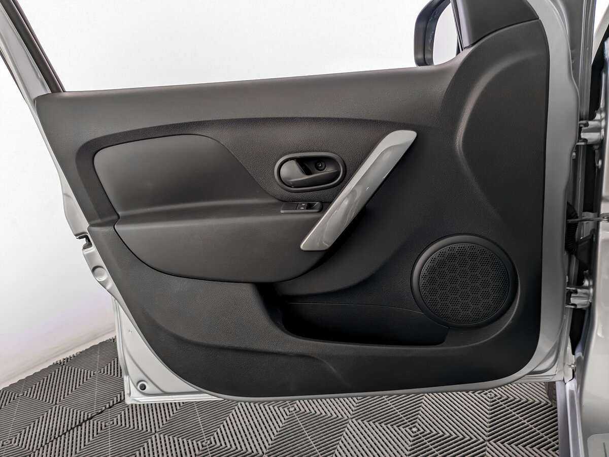 Renault Sandero Stepway, 2021 Фото №19