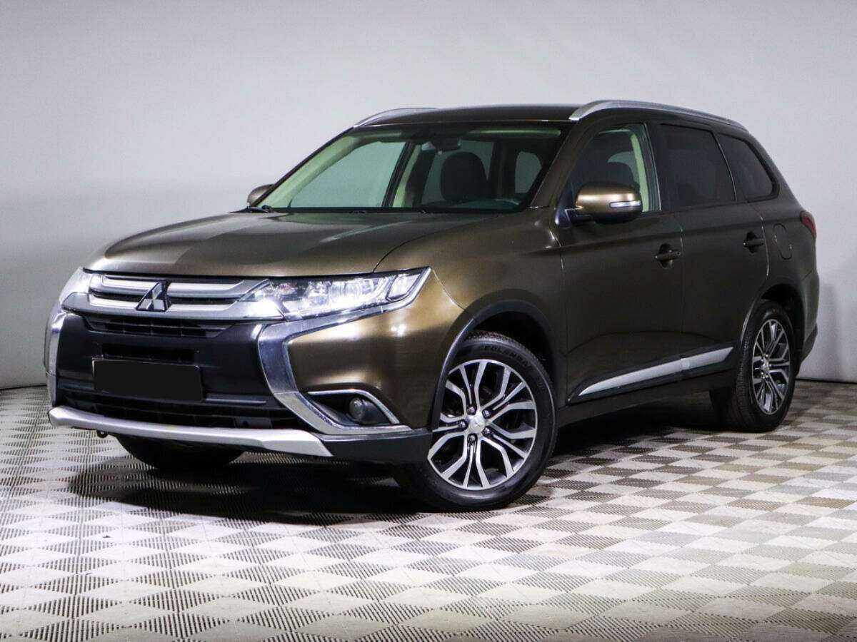 Mitsubishi Outlander, 2018 Фото №1