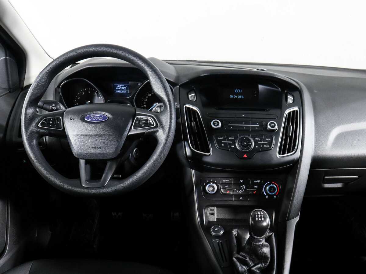 Ford Focus, 2015 Фото №12