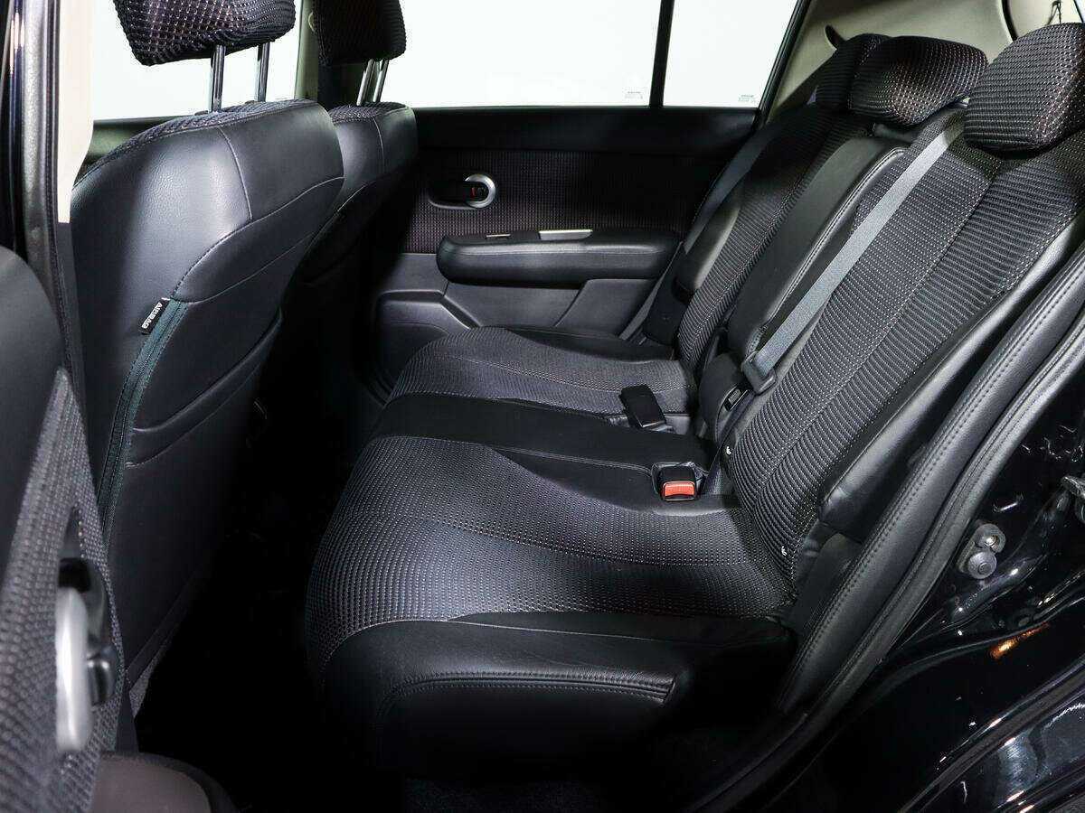 Nissan Tiida, 2012 Фото №10