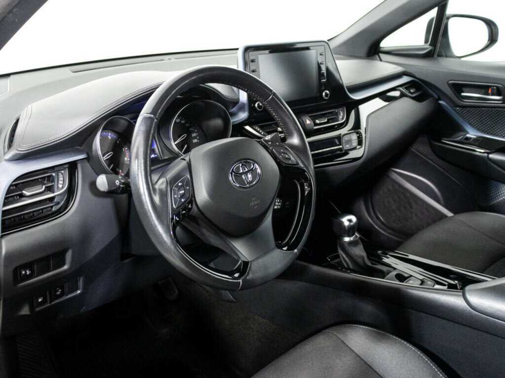 Toyota C-HR, 2020 Фото №11