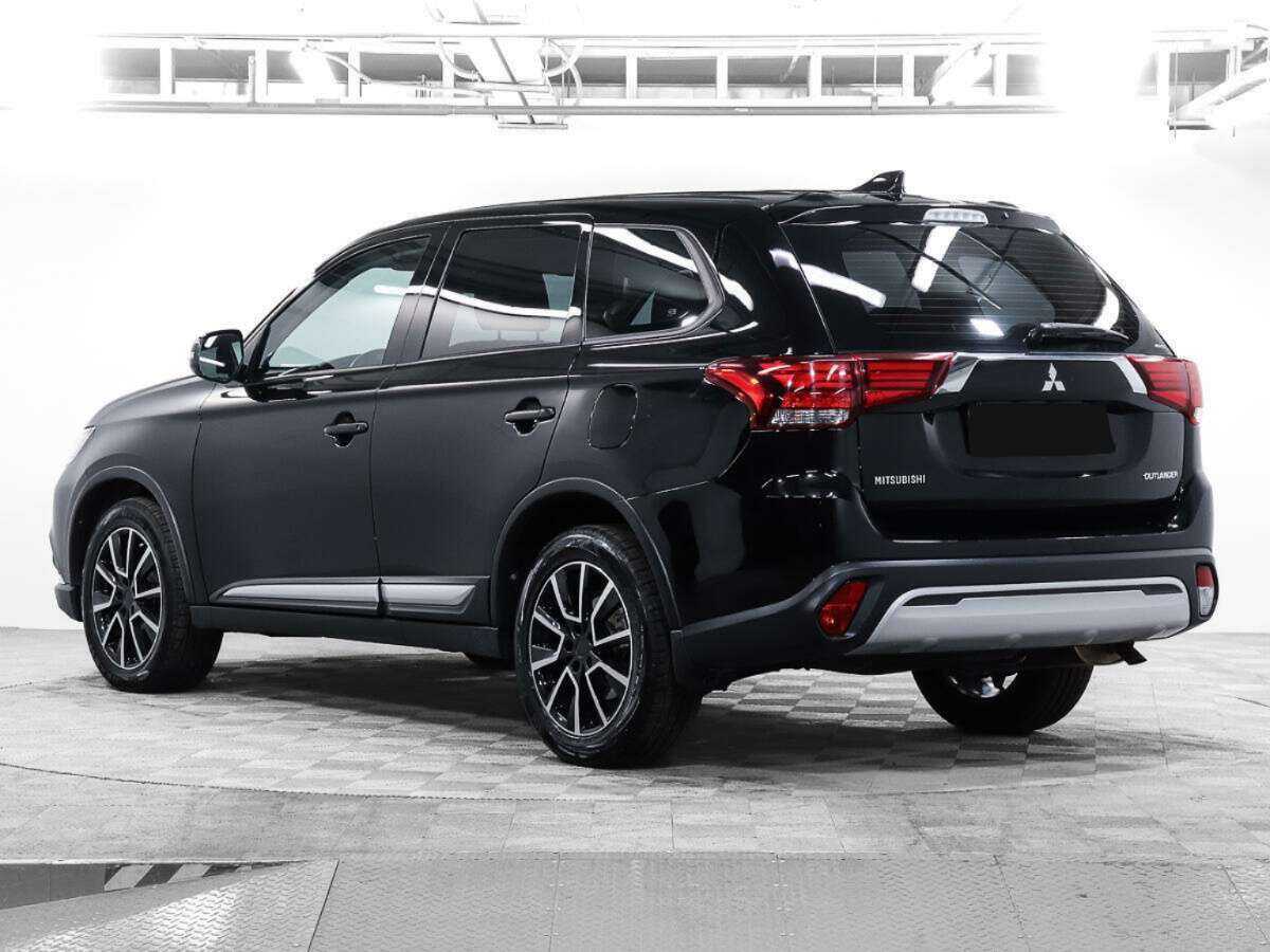 Mitsubishi Outlander, 2018 Фото №7