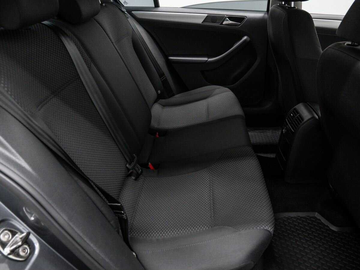 Volkswagen Jetta, 2012 Фото №10