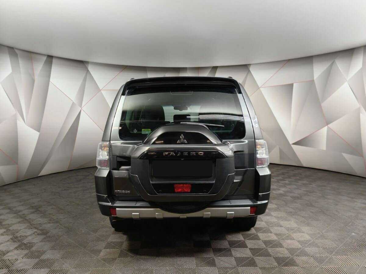 Mitsubishi Pajero, 2015 Фото №8