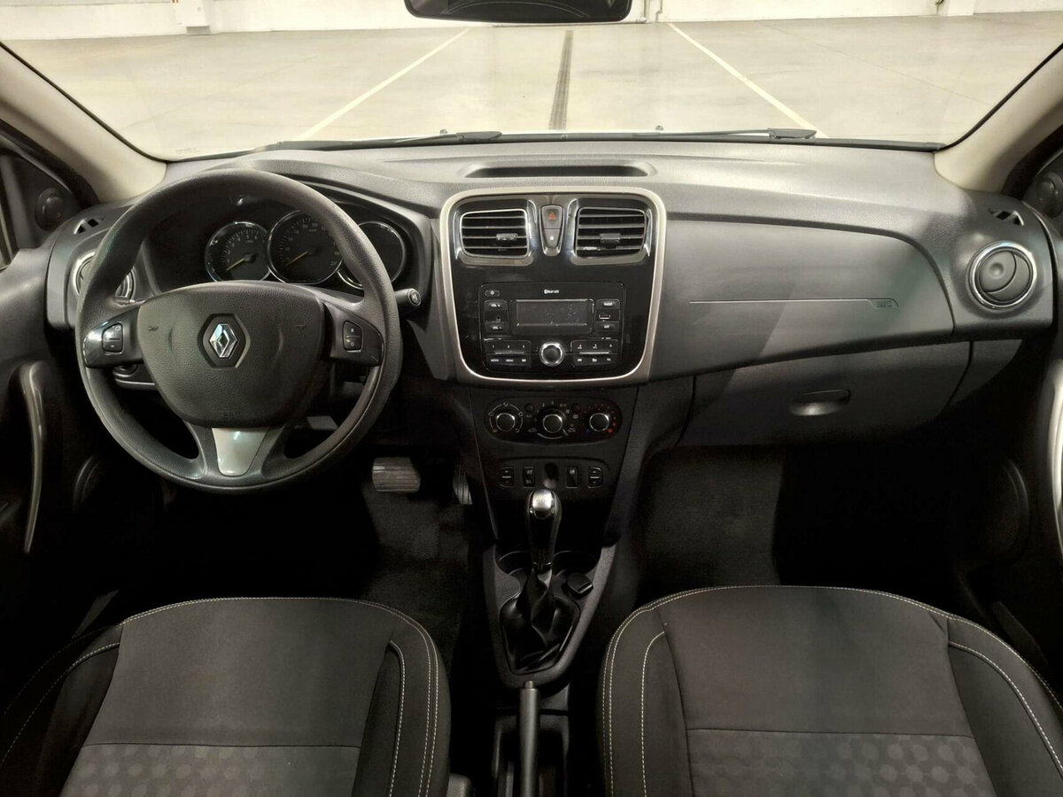 Renault Logan II, 2017 Фото №14