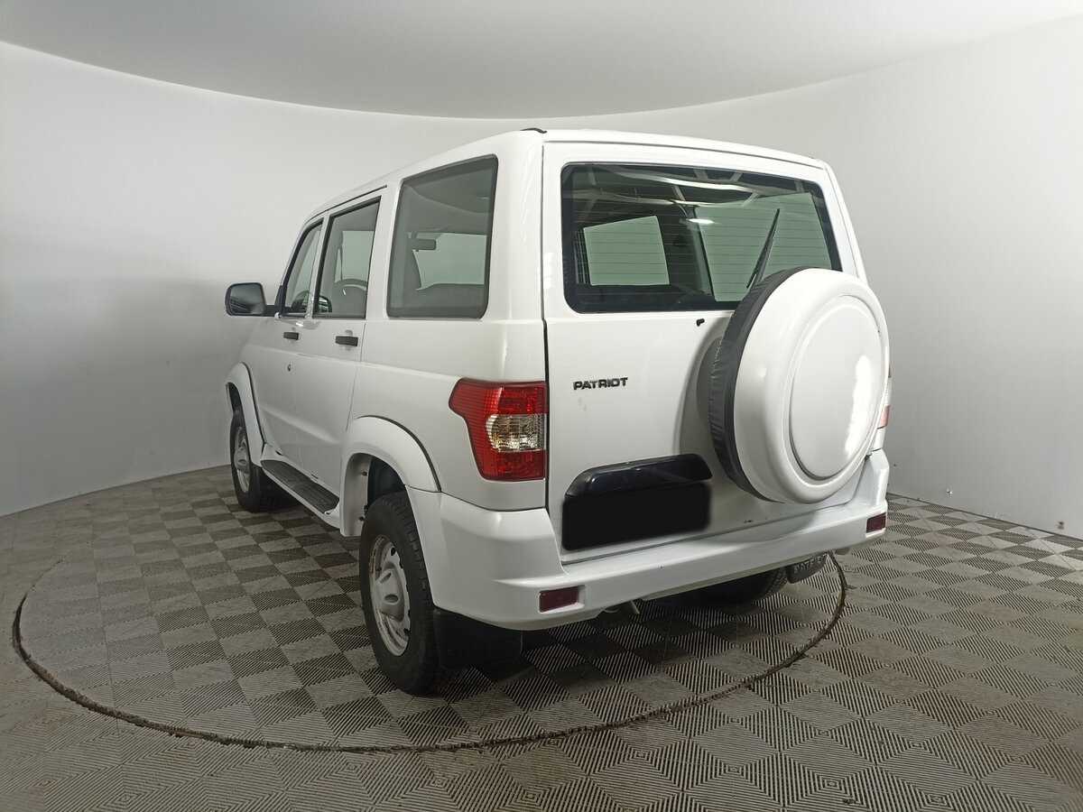 УАЗ Patriot, 2018 Фото №7