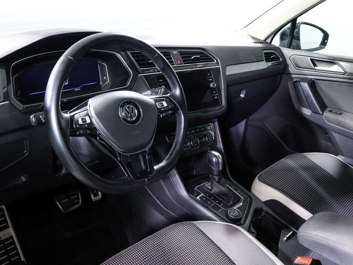 Volkswagen Tiguan, 2020 Фото №12