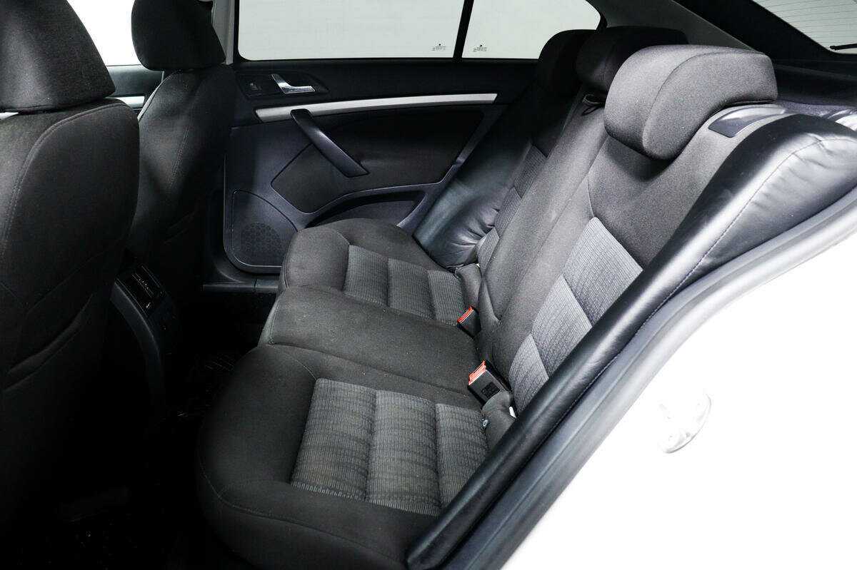 Skoda Octavia, 2012 Фото №11