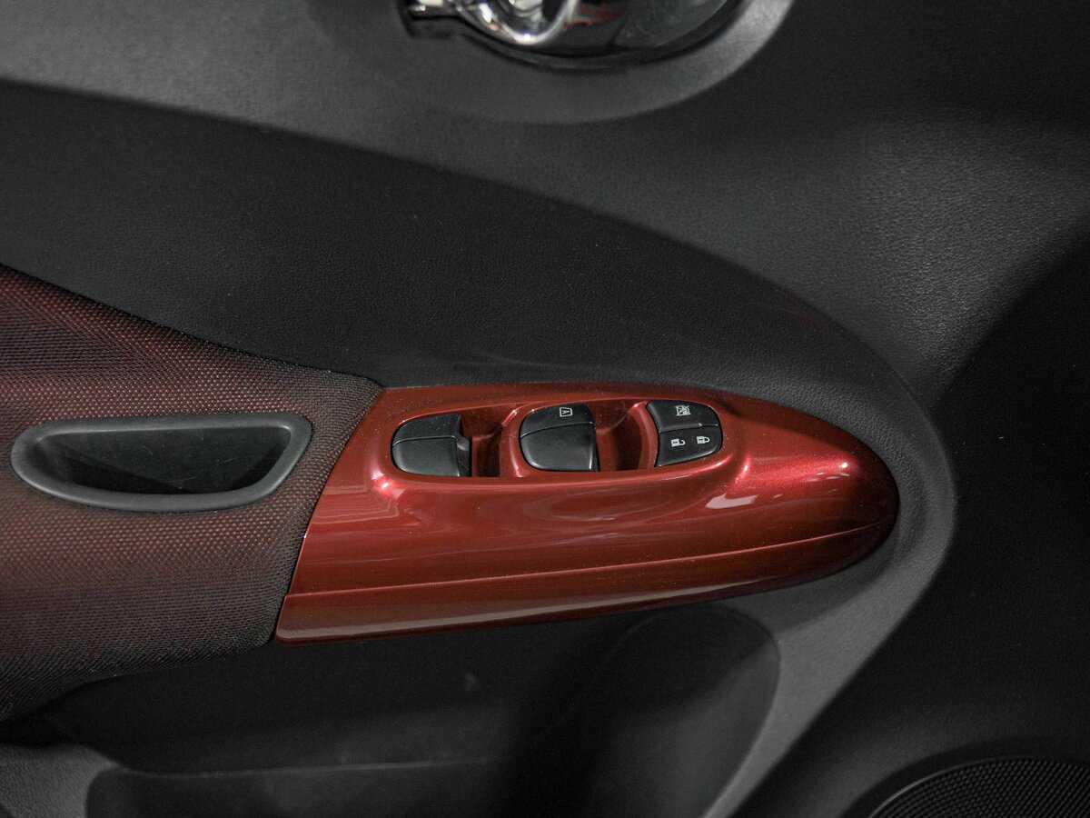 Nissan Juke, 2012 Фото №12