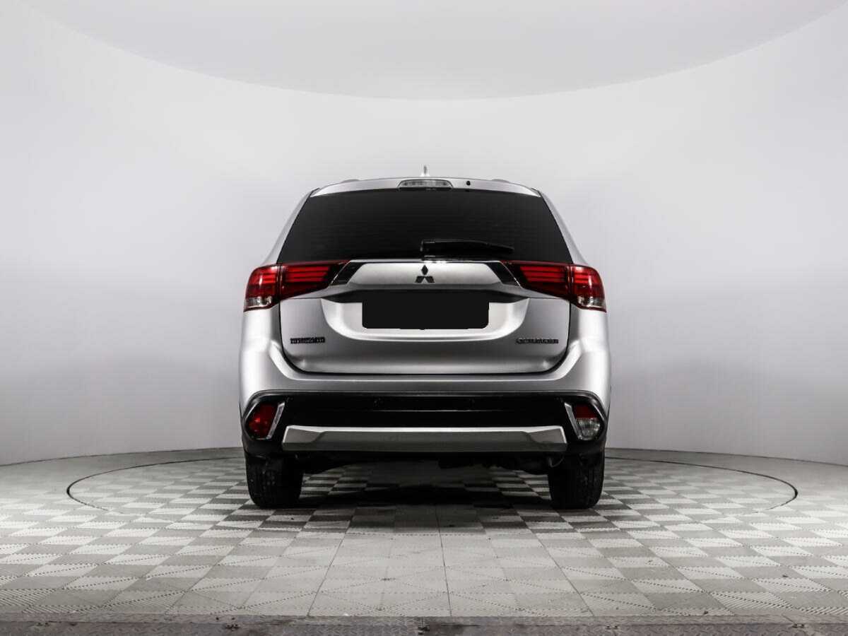 Mitsubishi Outlander, 2018 Фото №6