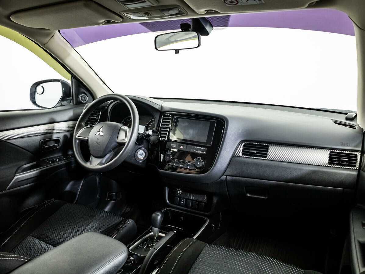 Mitsubishi Outlander, 2018 Фото №7